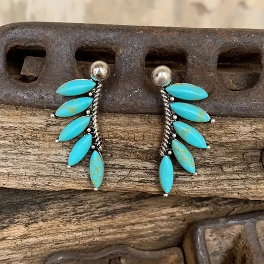 Charming Earring for Any Occasion