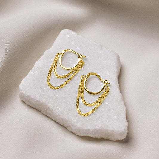 Charming Earring for Any Occasion