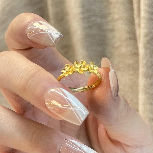 Beautiful Gold Ring with Unique Style