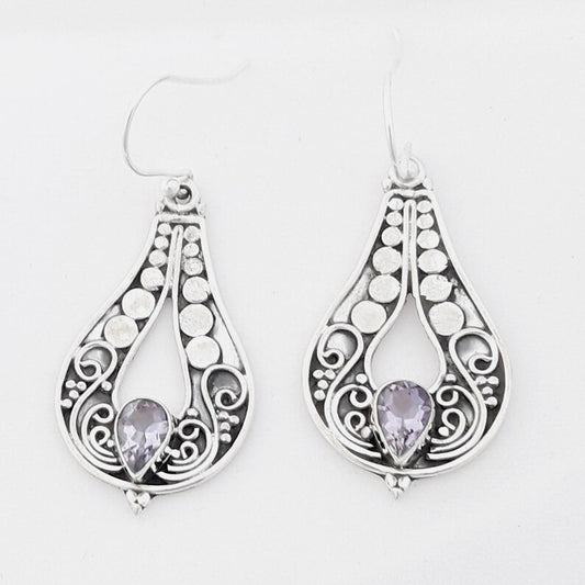 Charming Silver Earring for Any Occasion