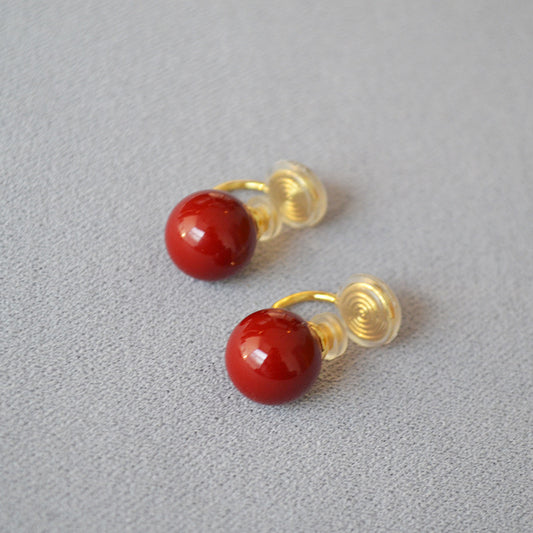 Charming Pearl Earring for Any Occasion