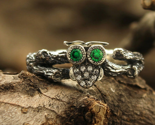 Classic Ring with Timeless Appeal