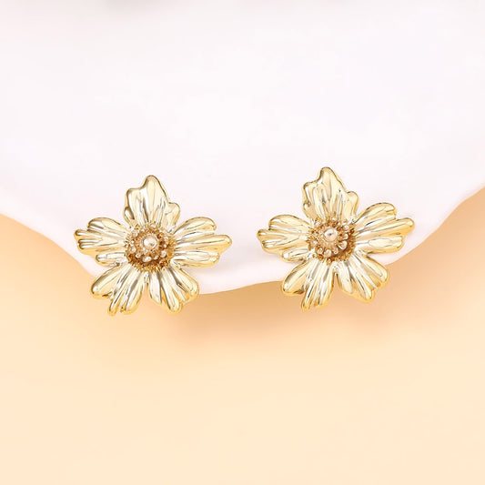Stunning Earring for Daily Wear