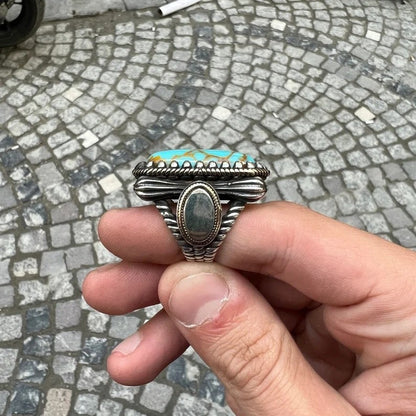 Elegant Piece for Every Occasion