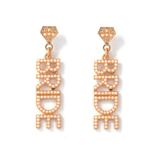 Charming Earring for Any Occasion