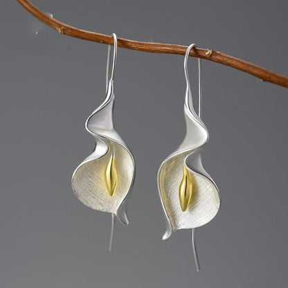 Classic Pearl Earring with Timeless Appeal