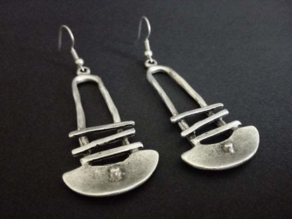 Classic Earring with Timeless Appeal
