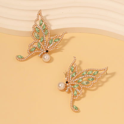 Charming Pearl Earring for Any Occasion