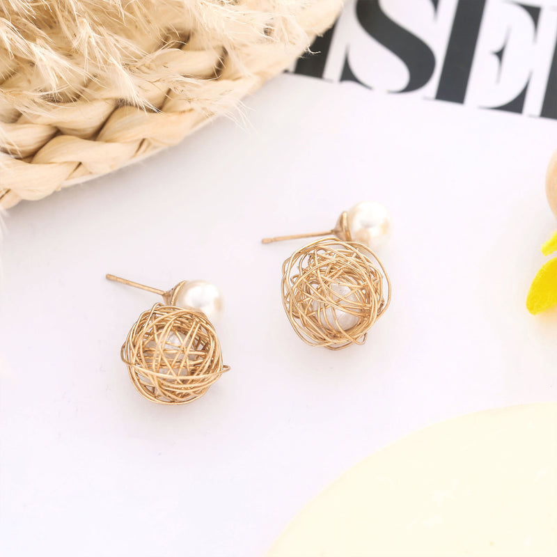 Beautiful Pearl Earring with Unique Style