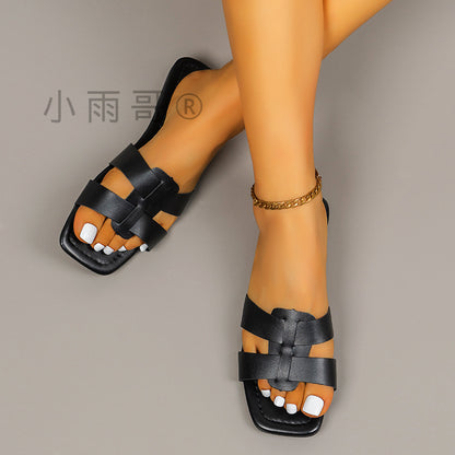 Graceful Orthopedic Sandals for Modern Look