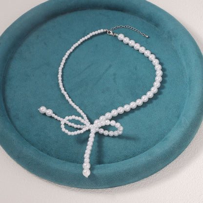 Beautiful Pearl Necklace with Unique Style