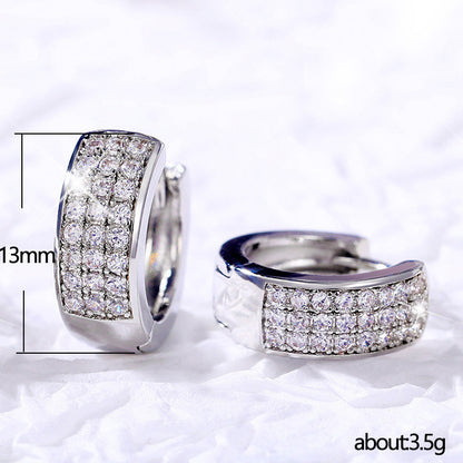 Charming Earring for Any Occasion