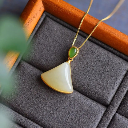 Elegant Silver Necklace for Every Occasion