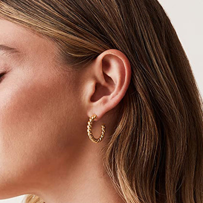 Elegant Earring for Every Occasion