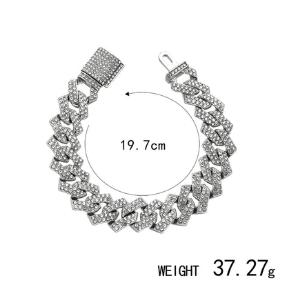 Classic Necklace with Timeless Appeal