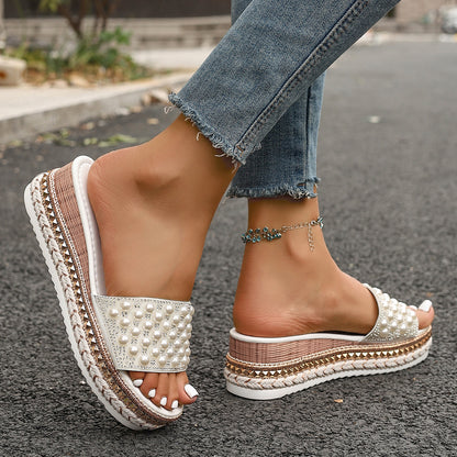 Beautifully Crafted Orthopedic Sandals