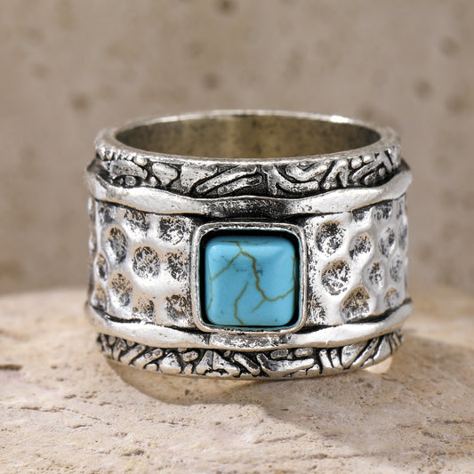 Charming Ring for Any Occasion