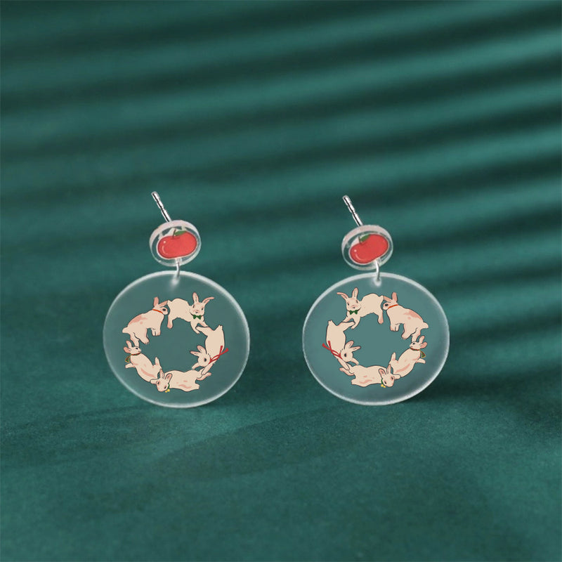 Charming Earring for Any Occasion