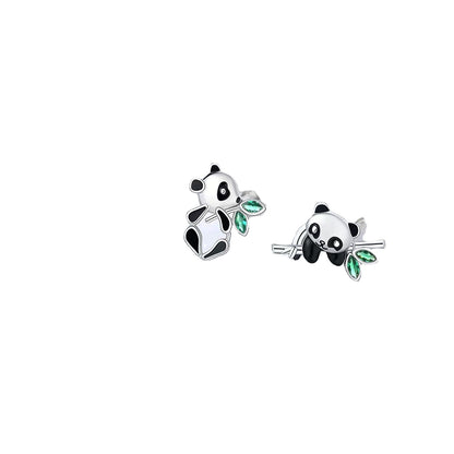Charming Silver Earring for Any Occasion