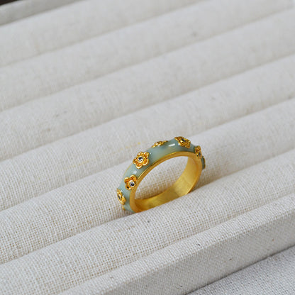 Romantic Gold Ring for Special Moments