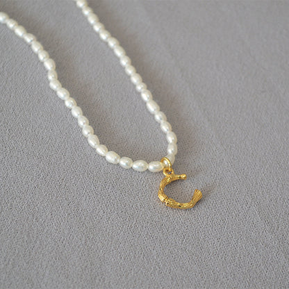 Romantic Pearl Necklace for Special Moments