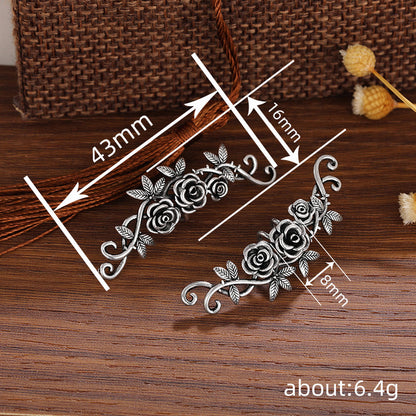 Romantic Silver Earring for Special Moments