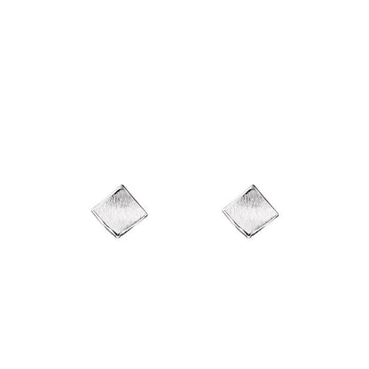 Charming Piece for Any Occasion
