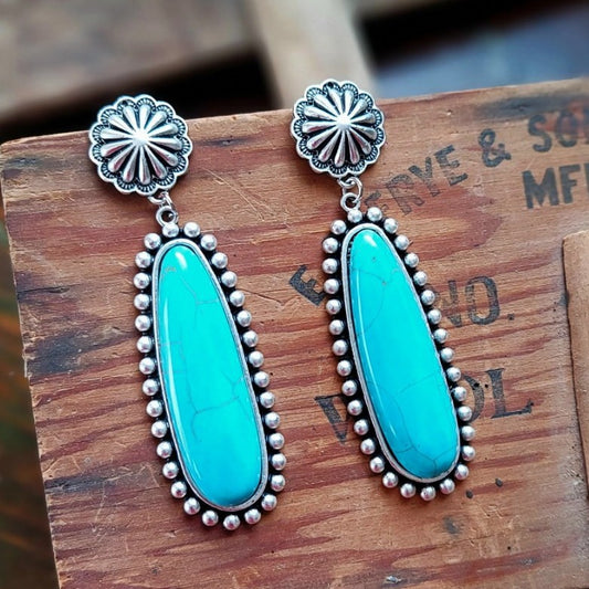 Stunning Earring for Daily Wear
