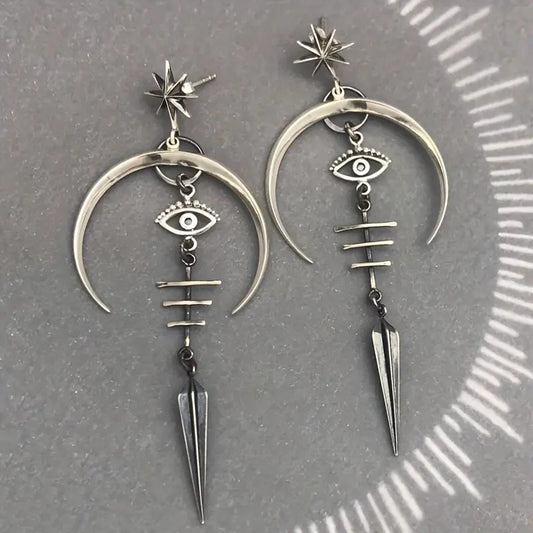 Charming Earring for Any Occasion