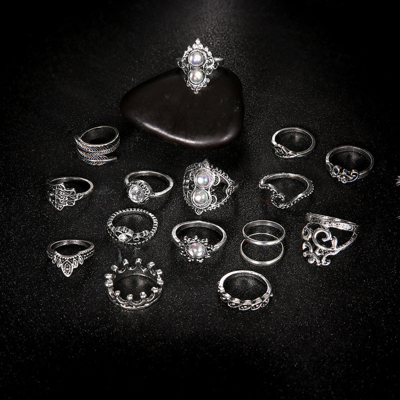 Beautiful Set with Unique Style