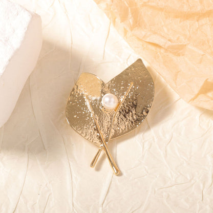 Delicate Artisan Pearl Piece