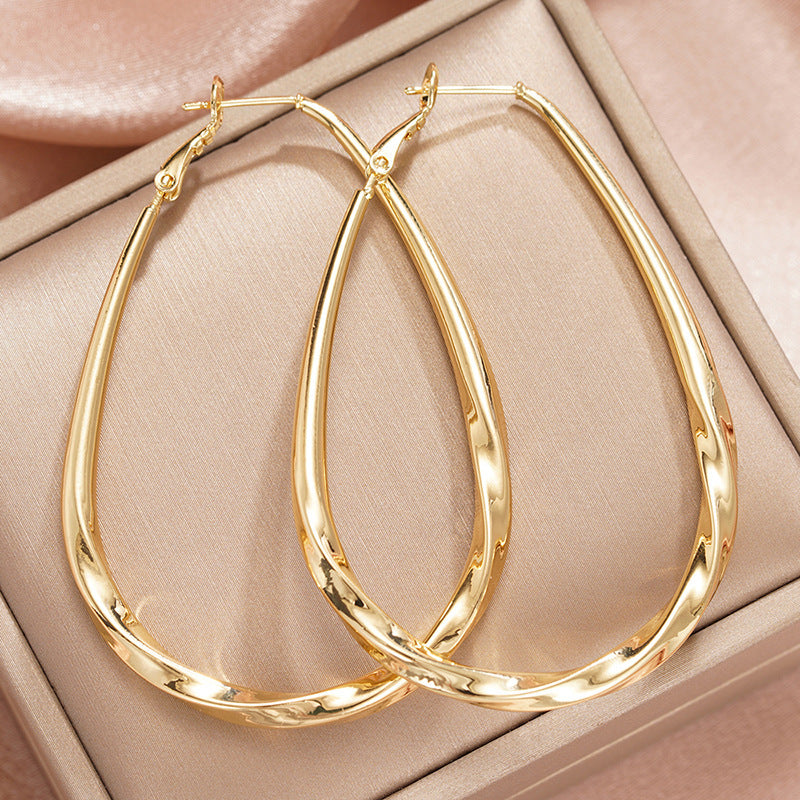 Charming Piece for Any Occasion