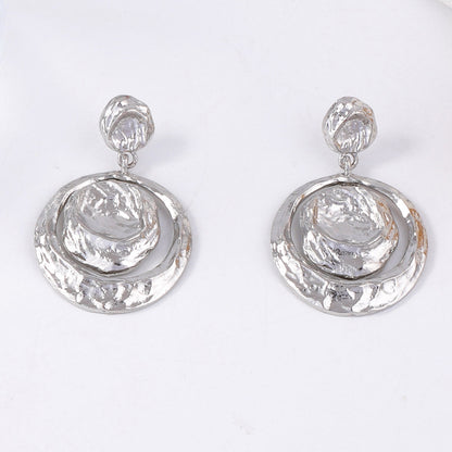 Charming Piece for Any Occasion