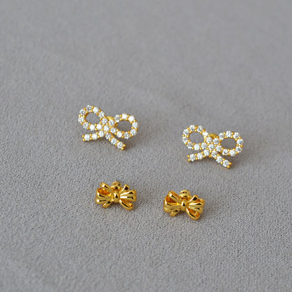 Delicate Artisan Gold Earring