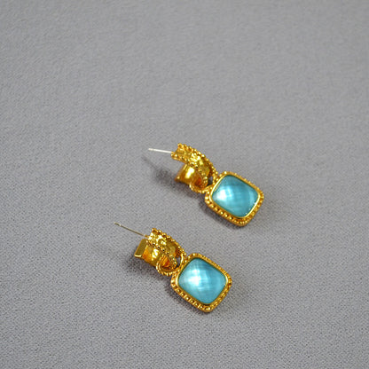 Beautiful Silver Earring with Unique Style