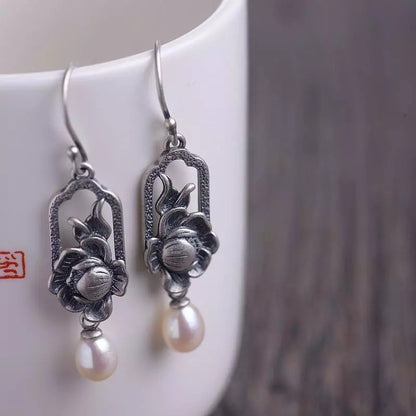 Elegant Silver Earring for Every Occasion