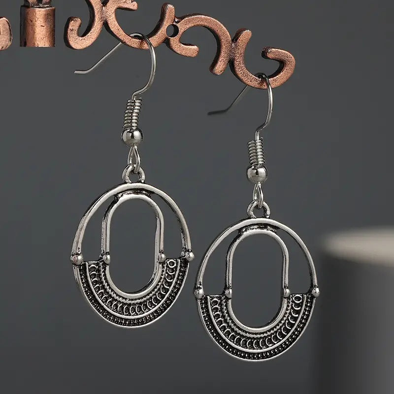 Classic Earring with Timeless Appeal