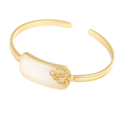 Beautiful Silver Bracelet with Unique Style