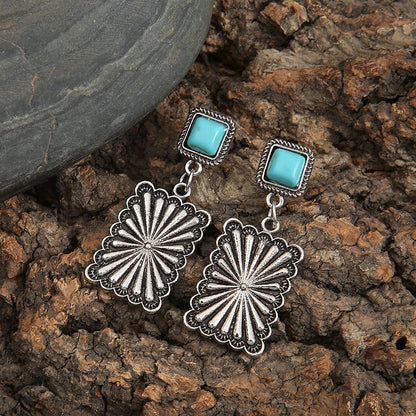 Beautiful Earring with Unique Style