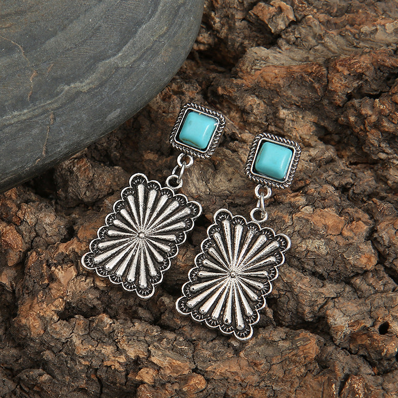 Beautiful Earring with Unique Style