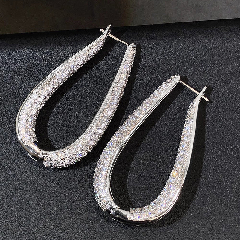 Classic Earring with Timeless Appeal