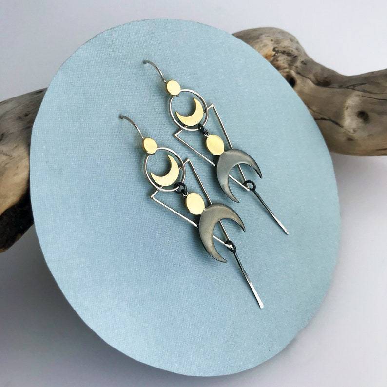 Charming Earring for Any Occasion