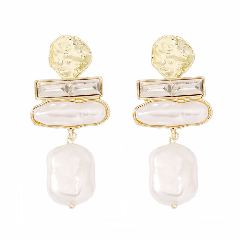 Elegant Pearl Earring for Every Occasion