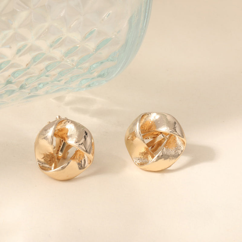 Delicate Artisan Gold Earring
