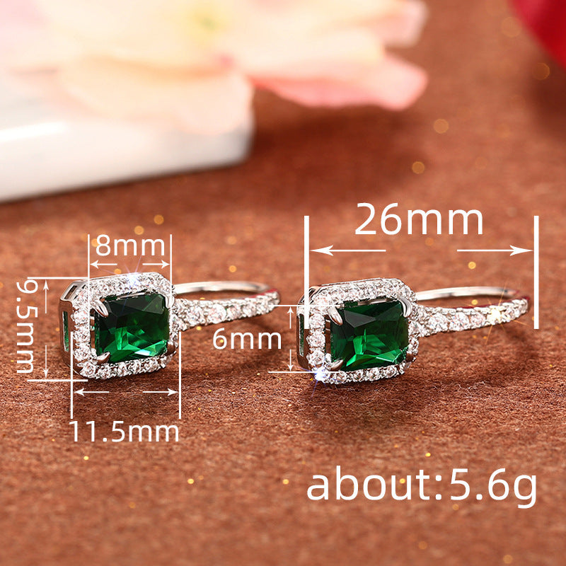 Classic Earring with Timeless Appeal
