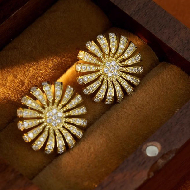 Vintage Handmade Earring