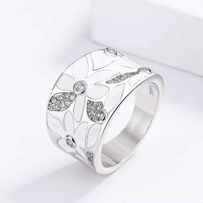 Classic Ring with Timeless Appeal