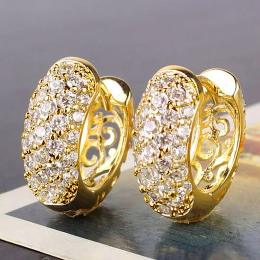 Charming Earring for Any Occasion