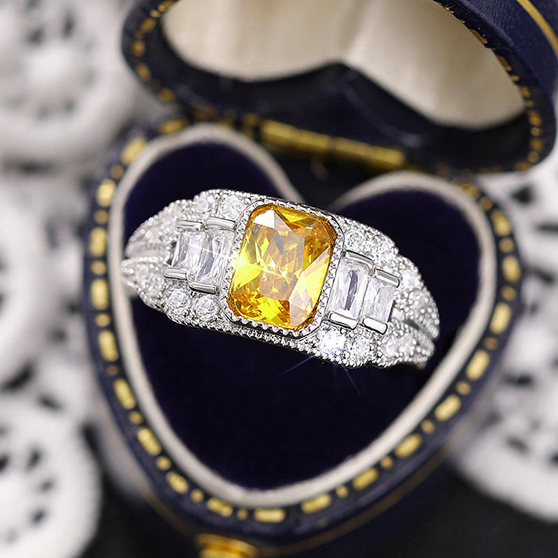 Beautiful Ring with Unique Style