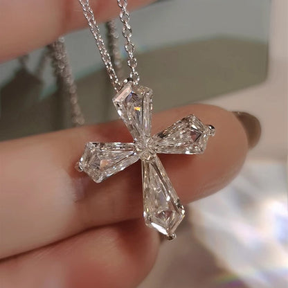 Stunning Necklace for Daily Wear